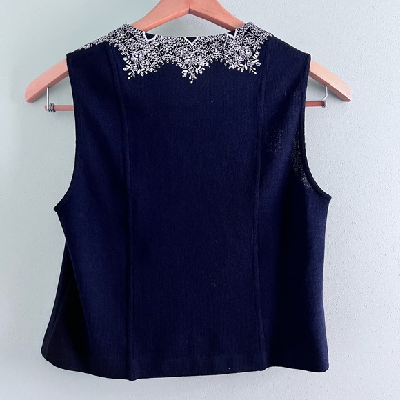 St. John 3-piece ensemble. - Picture 3 of 14